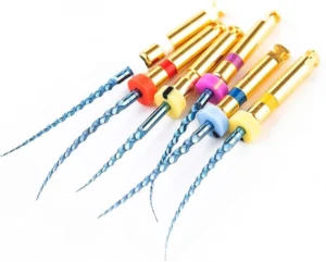 CM Wire vs. Blue and Gold NiTi Files: Key Differences AMEXORS CM vs. Blue vs. Gold NiTi Files